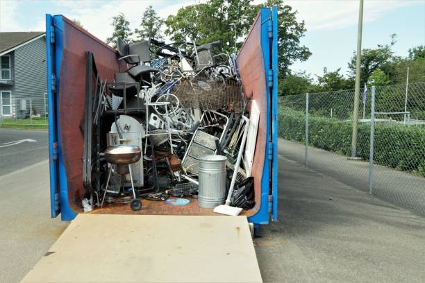 Best Garage Cleanout Services  in Salt Creek Commons, IN